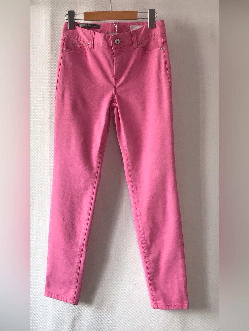 NEW ecru denium Melrose Classic Skinny Pink Jeans Size 26 Mid-Rise Stretch NWT